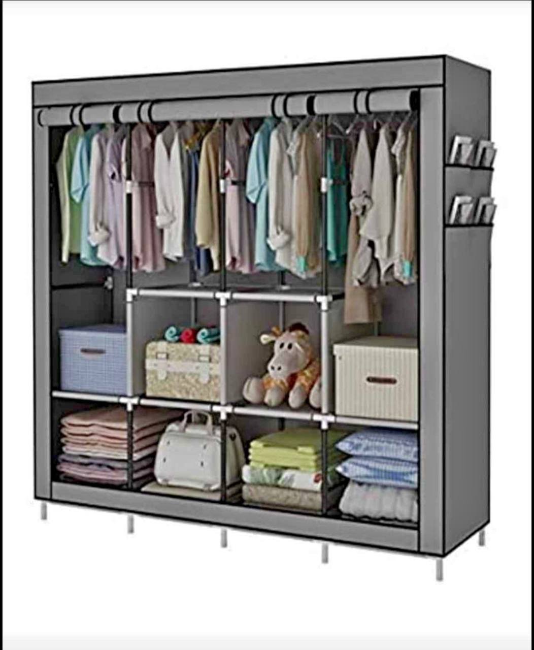 خزانة ملابس